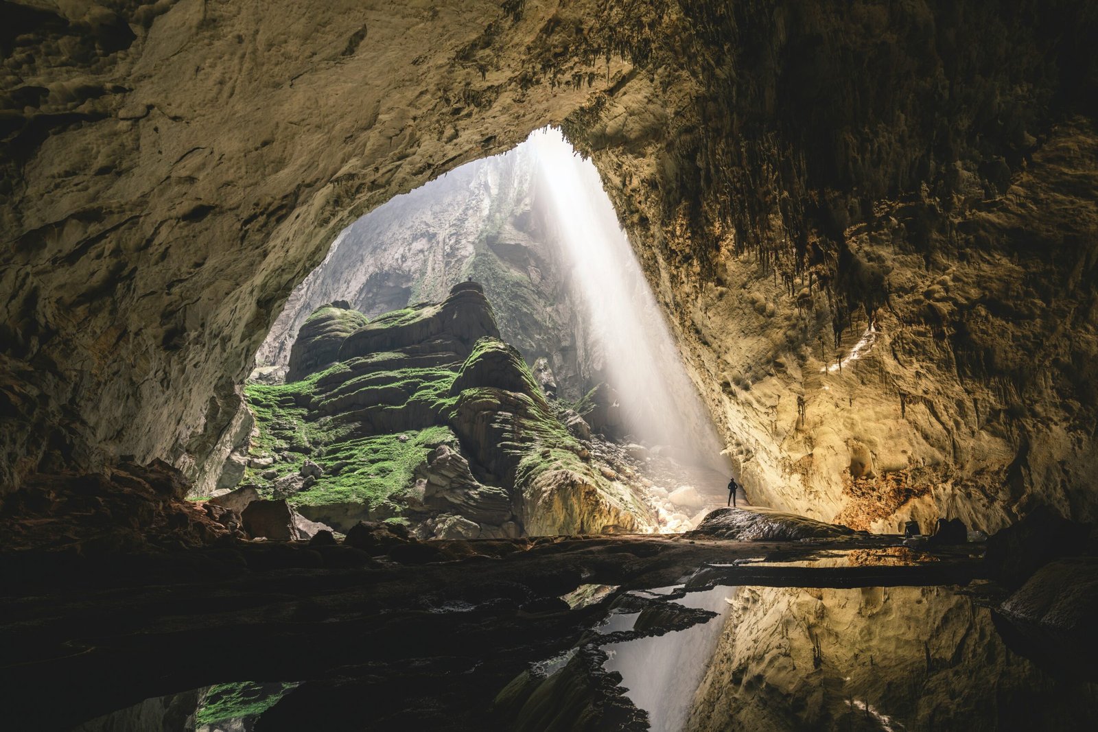 Sơn Đoòng Cave: A Natural Wonder of Vietnam