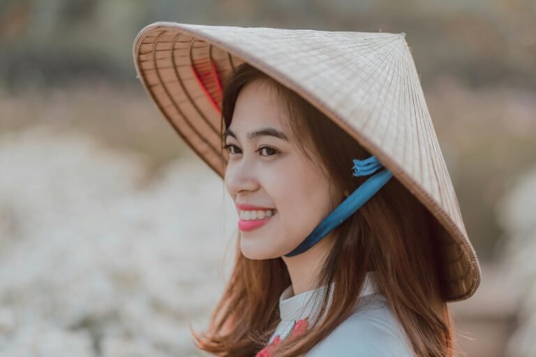 Northern vs. Southern Vietnamese Dialects: Key Differences You Should Know
